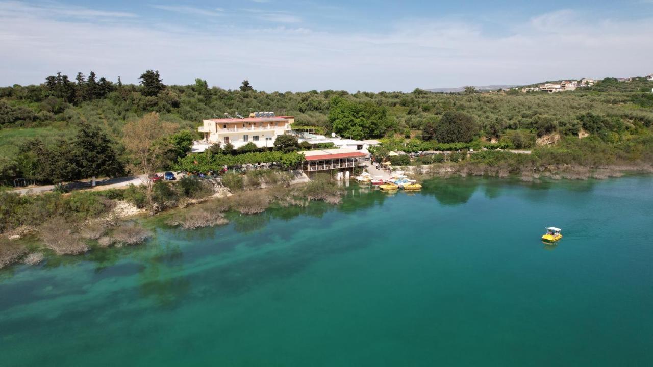 Korissia With Lake View Kournas Ngoại thất bức ảnh